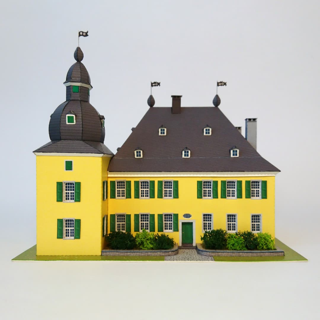Das Schloss Lüntenbeck als Papiermodell im Maßstab 1:160.